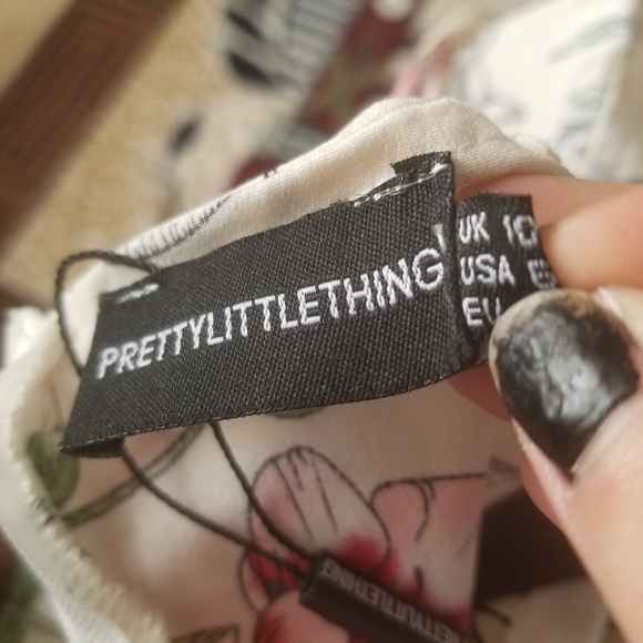 PrettyLittleThing Spring Floral Layered Skater Mini Dress SZ 6 - Picture 6 of 8